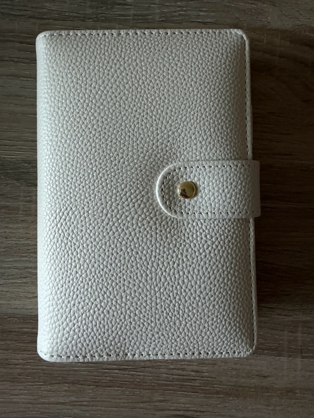 Pebbled Leather Snap Wallet in Off-White
